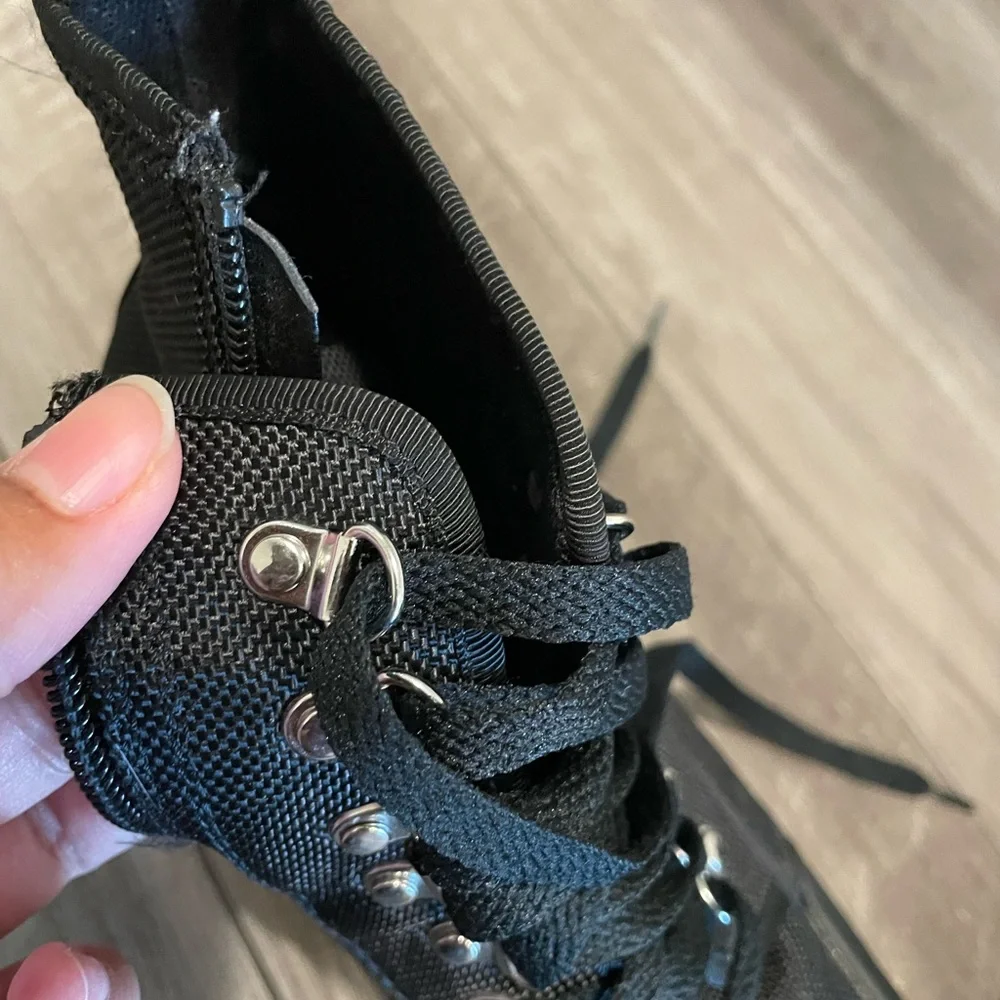 Canvase Fabric Steve Madden ankle booties - Picture 7 of 7